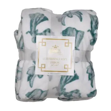 Joyce Angel Throw Blue/White 50x60