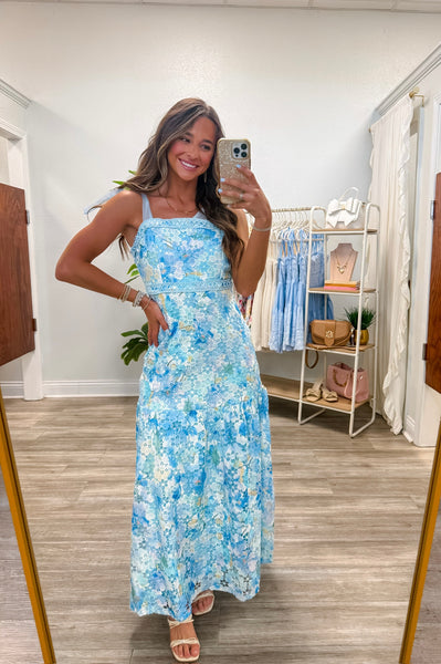 Floral Lace Tiered Midi Dress