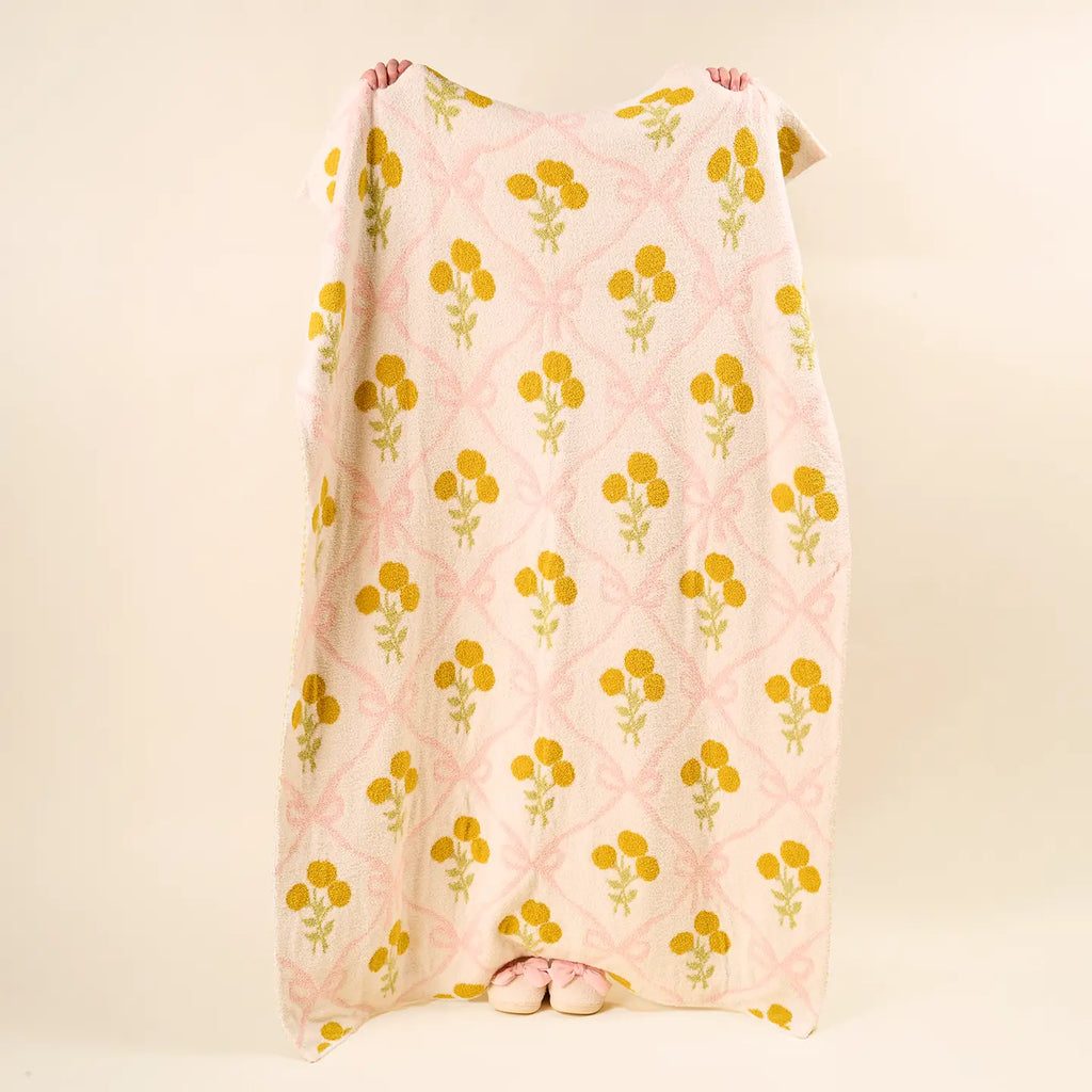 Cozy Dreams Luxe Blanket
