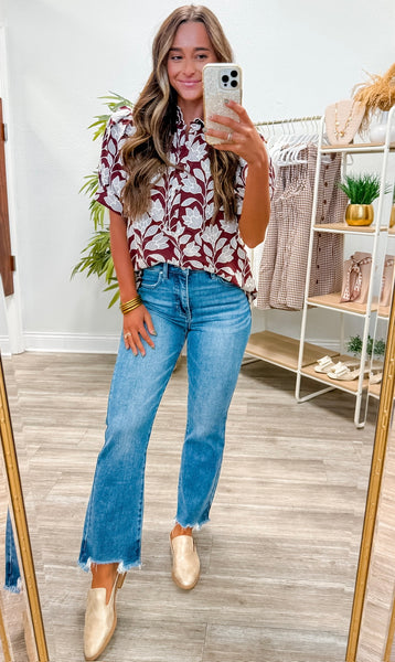 Botanical Embroidery Puff Sleeve Top