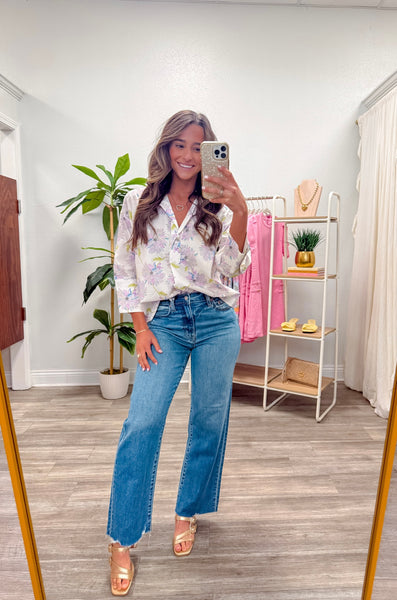 Big Pearl Button Accent Floral Top