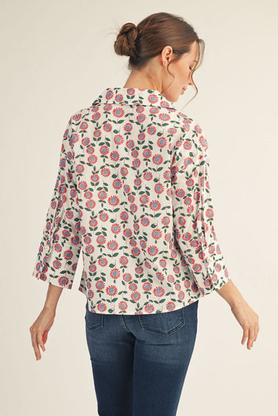 Pearl Button Accent Floral Top