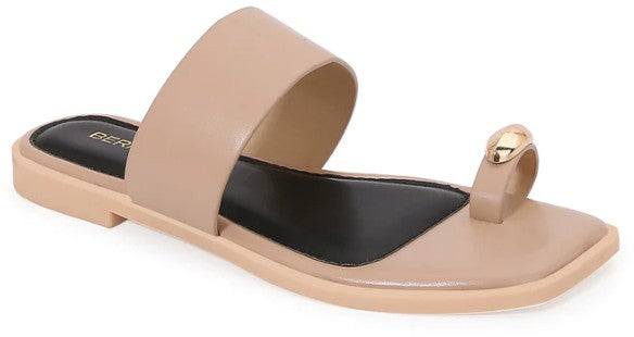 Berness Kamila Toe Ring Square Toe Sandal