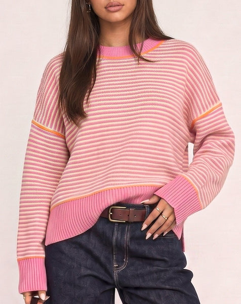 Contrast Trim Detailed Relaxed Fit Sweater