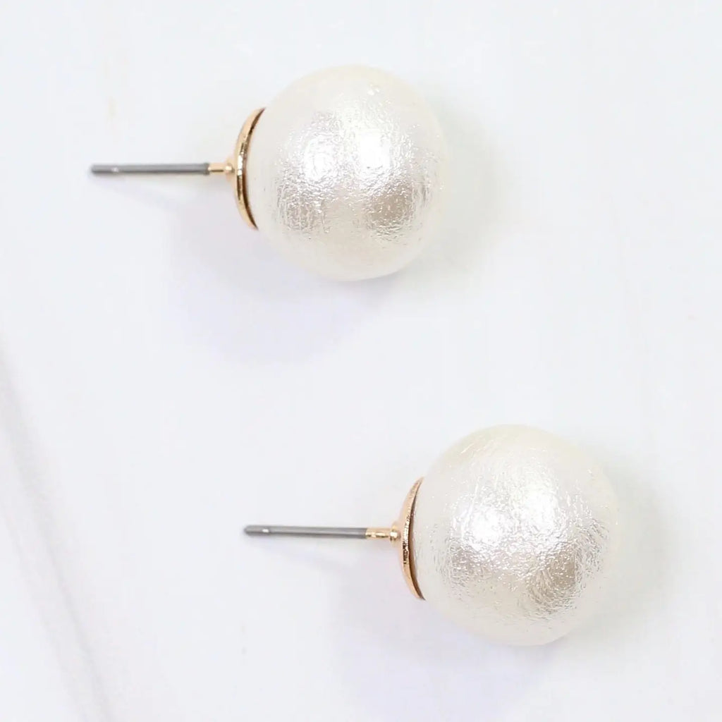 Alina Textured Pearl Stud Earring Cream