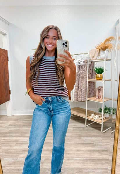 Round Neck Sleeveless Sweater Vest