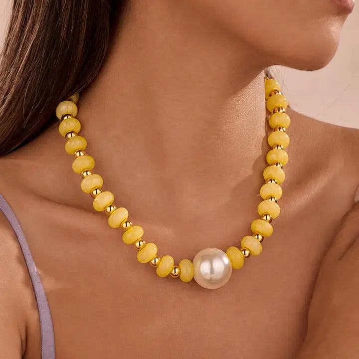 Pearl Pendant Resin Beaded Necklace
