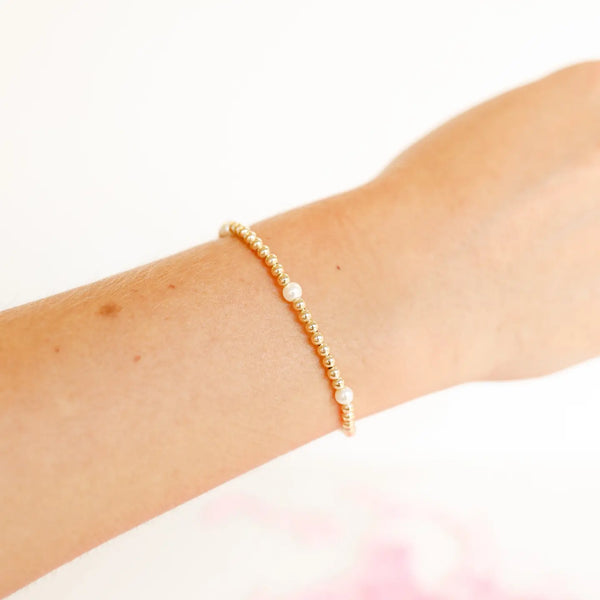 Madi Pearl Bracelet in Gold-6.25in.