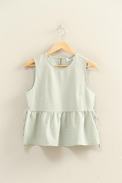 Textured Gingham Sleeveless Peplum Top