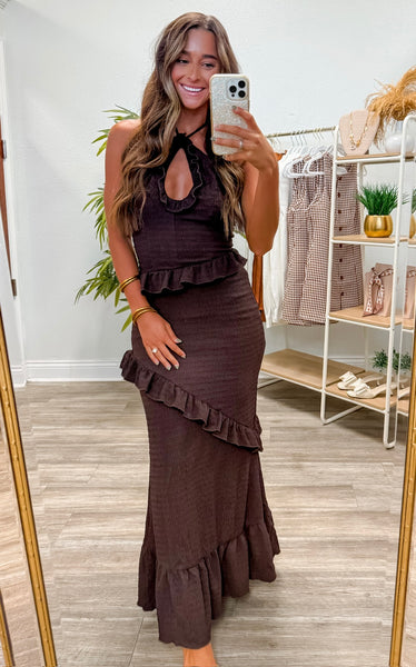 Halter Neck String Tie Crinkle Maxi Dress