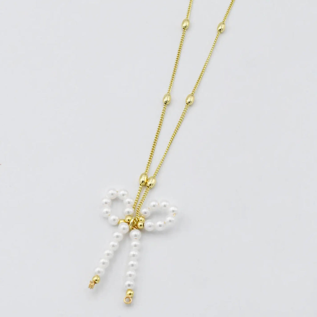 Pretty Pearl Bow Necklace