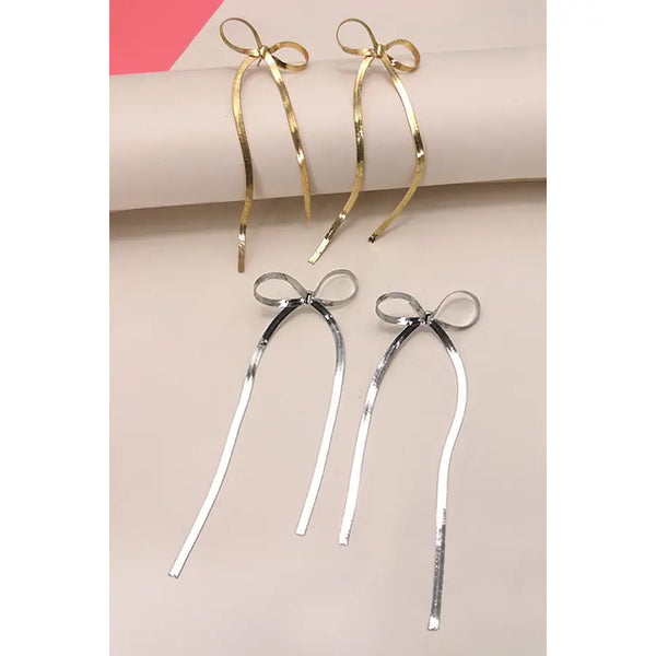 Herringbone Snake Chain Long Bow Earrings