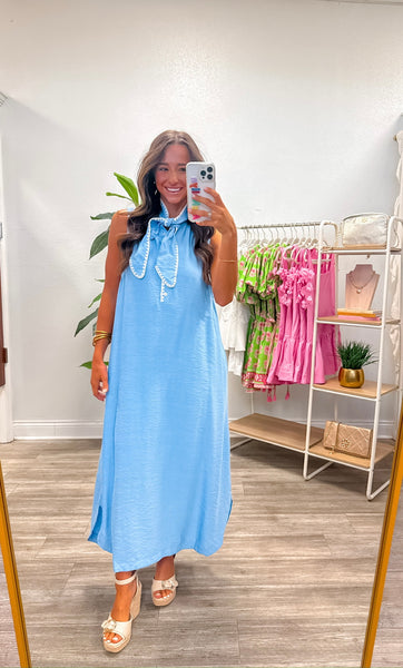 Solid Sleeveless Midi Dress