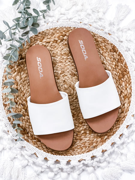 Soda Board Single Wide Band Sandal