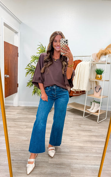 Solid Elbow Sleeve Top