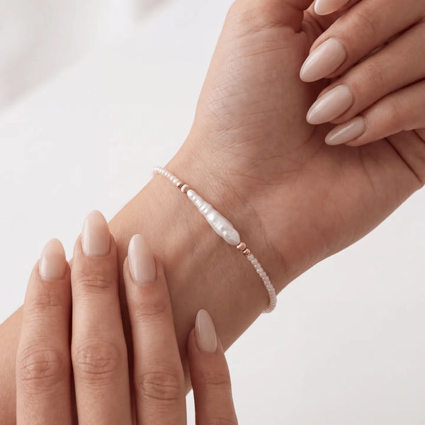 Day Dream + Pearl Bracelet — Champagne