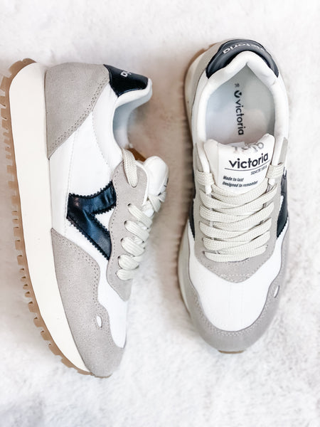 Victoria Viento Nylon & Split Leather Sneaker