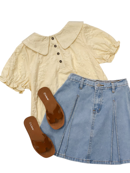 Girls Floral Embossed Peter Pan Collar Top
