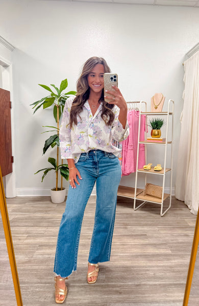 Big Pearl Button Accent Floral Top