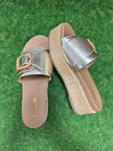 Soda Lulah Buckle Strap Platform Sandal