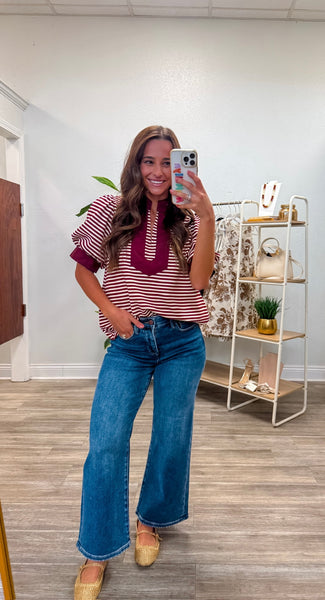 Solid Contrast Detail Stripe Top