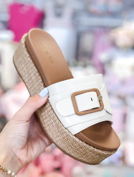 Soda Lulah Buckle Strap Platform Sandal