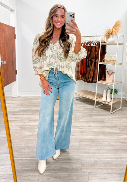 Printed Collared Front Tie Blouse