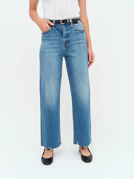 Daze Pleaser High Rise Wide Ankle Jean