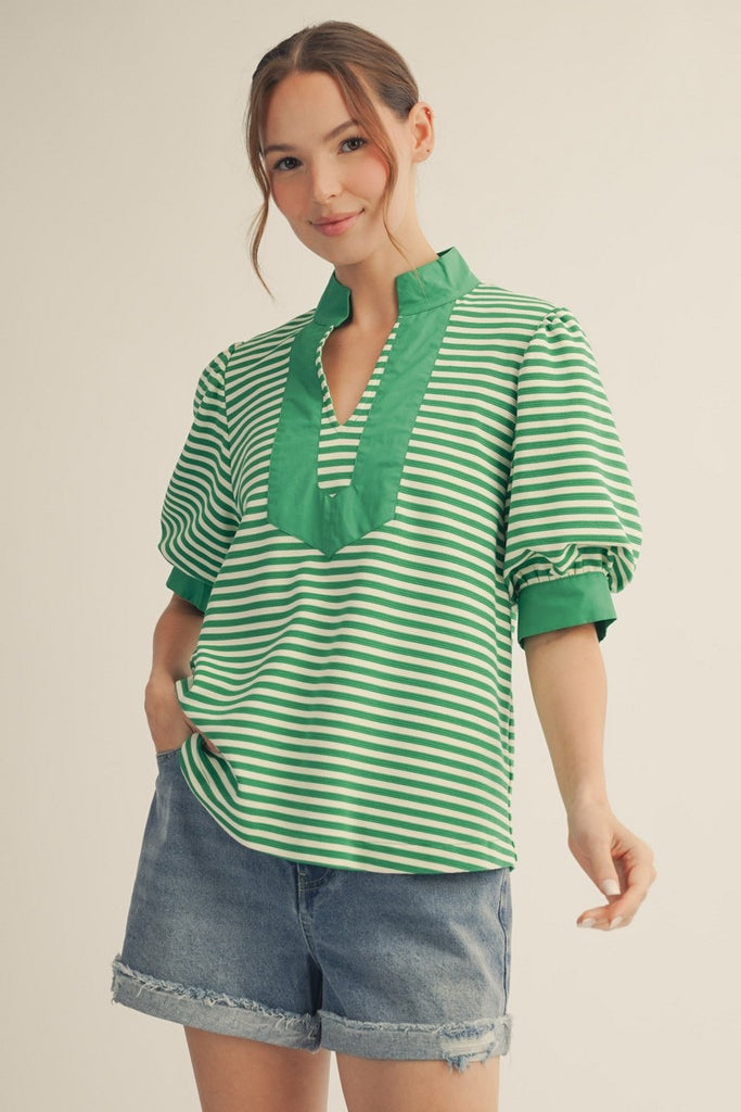 Solid Contrast Detail Stripe Top