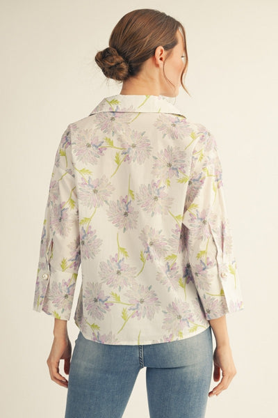 Big Pearl Button Accent Floral Top