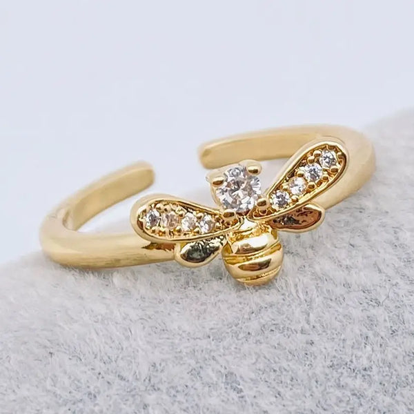 Cubic Zirconia Bee Shape Adjustable Ring
