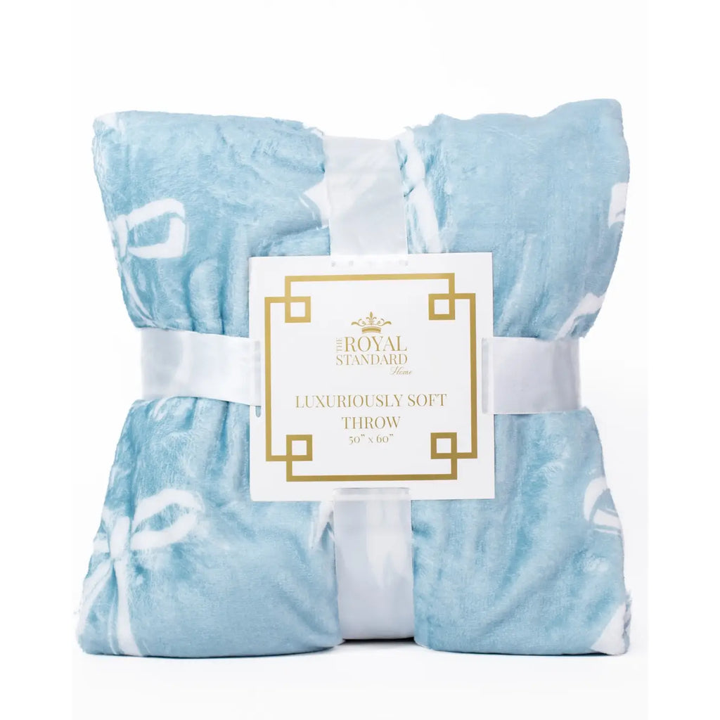 Hannah Bow Throw Light Blue
