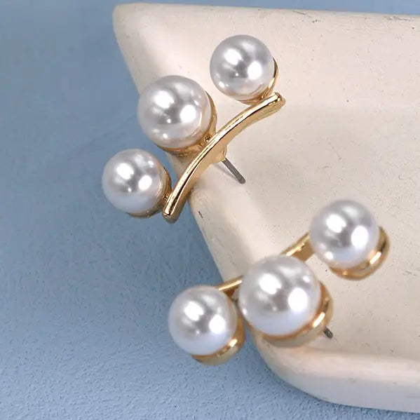 Crescent Shaped Pearl Cartilage Earrings